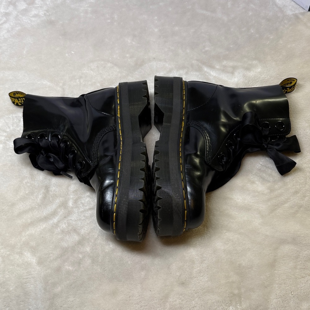 ⭐️Dr. Martens MOLLY Women's Leather Platform Boots BLACK BUTTERO size 8 - Picture 5 of 16
